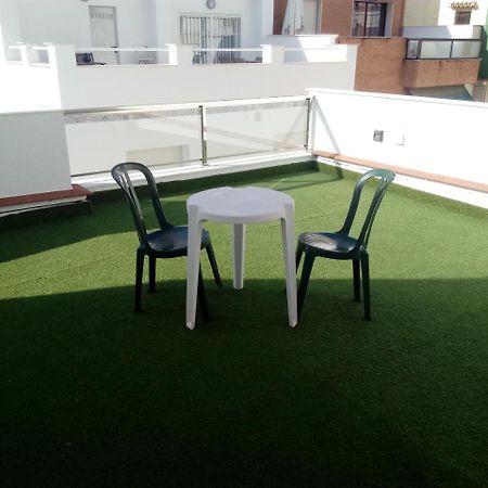 Hostal Loimar Torre Del Mar Buitenkant foto